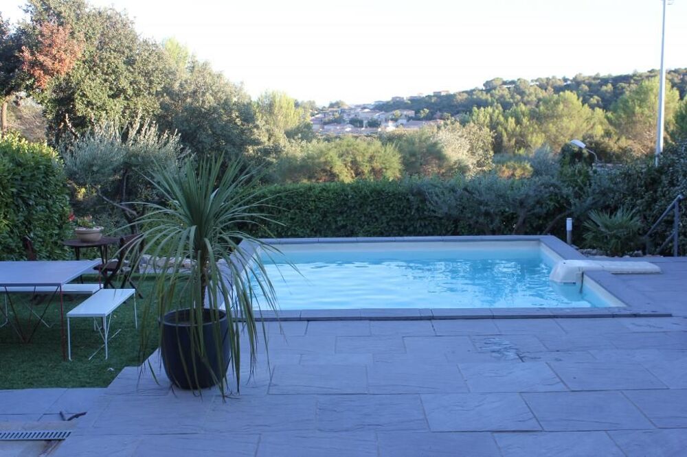 Location Maison Maison de 100m2 à louer sur Nîmes Nimes