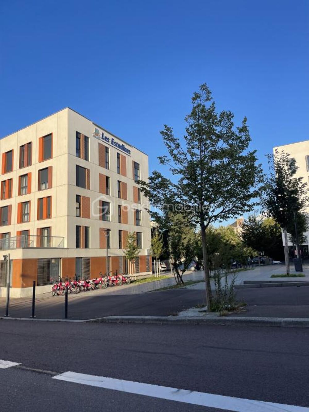 IDÉAL INVESTISSEUR/ APPARTEMENT ÉTUDIANT MEUBLÉ