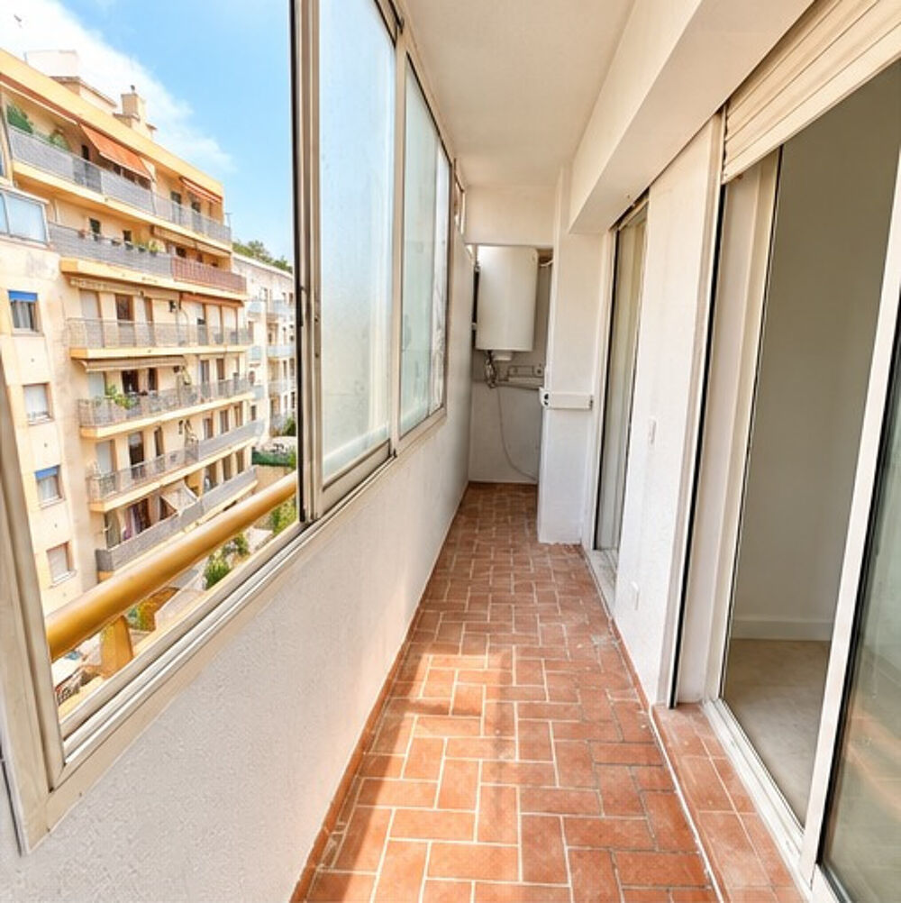 Vente Appartement 2 Pièces 50 m² Terrasse Garage Cagnes sur mer