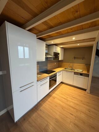  Loft à vendre 2 pièces 82 m²
