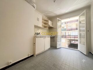 Vente Appartement 2 pièces lumineux - Boulevard de la Madeleine Nice