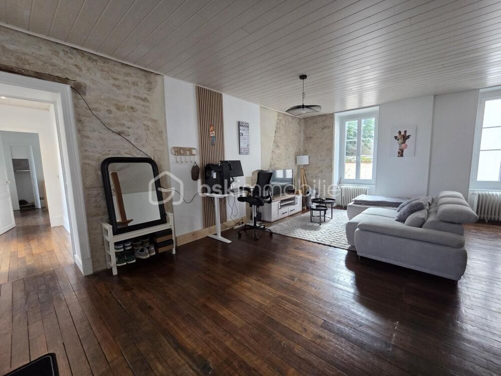 Magnifique appartement T3 de 101m² avec place de parking privative et cave en hypercentre ville de Nevers