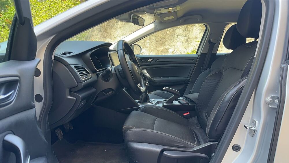 M&eacute;gane IV 1.5 Blue dCi 115 Business - 5 places 2018 occasion 83000 Toulon