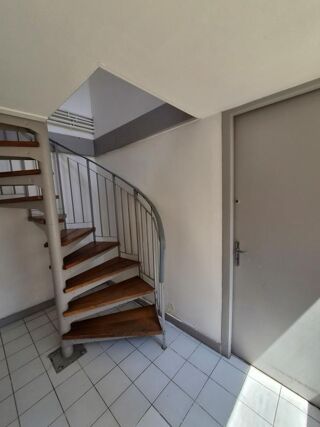  Immeuble à vendre 6 pièces 70 m²
