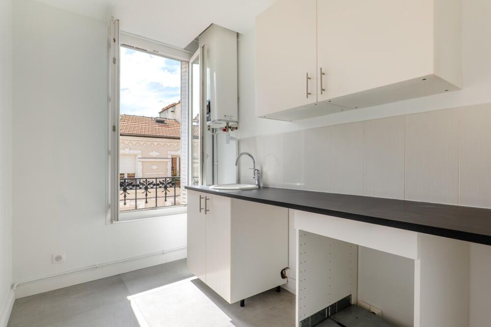 Appartement T2 de 33.04m²  Suresnes - Etage 4/4