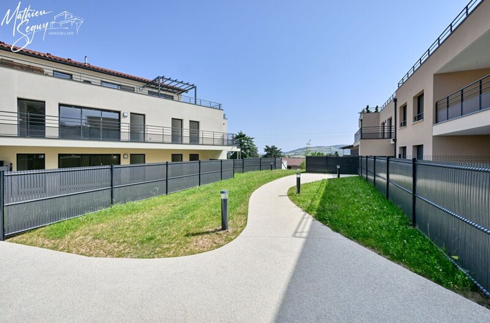Découvrez cet appartement Neuf Alliant Élégance et Commodités !