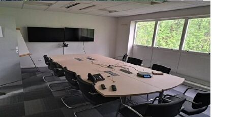   A LOUER - BUREAUX 