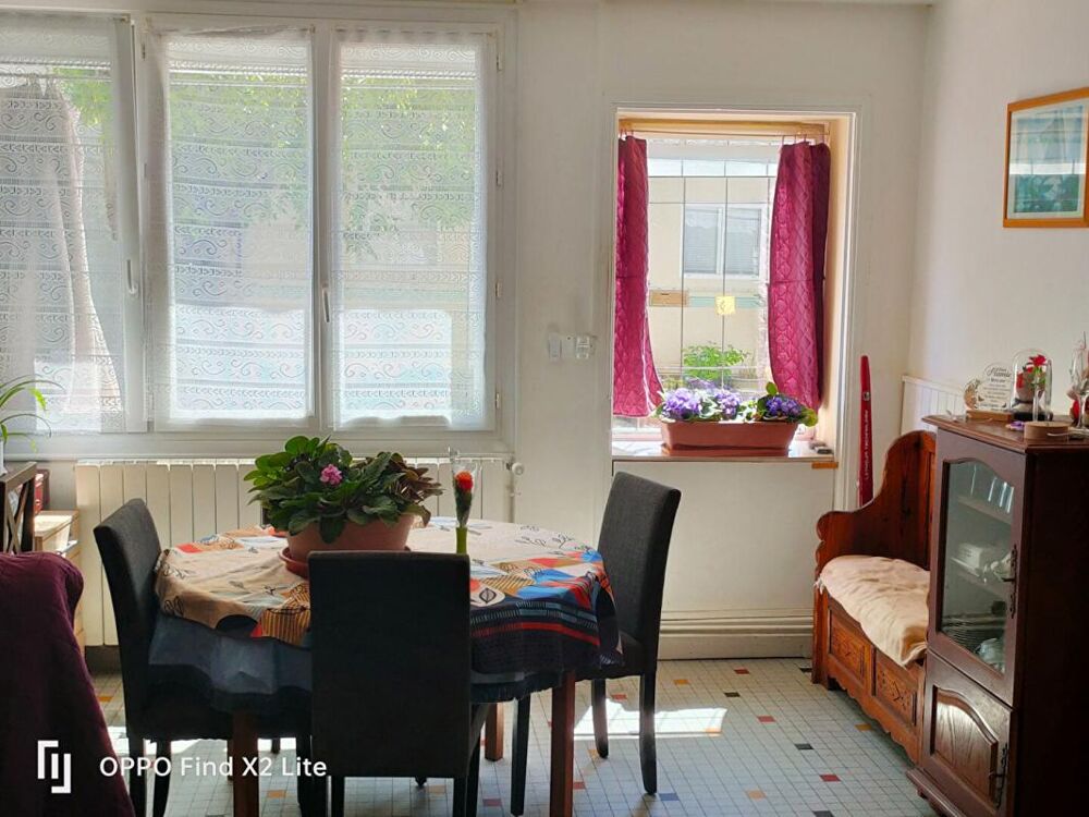 Vente Maison EXCLUSIVITE VENTE A TERME LIBRE Maison Vervant 5 pièce(s) Saint jean d angely