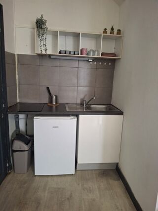  Appartement à louer 1 pièce 27 m²