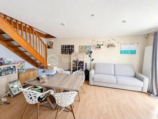  Duplex/triplex à vendre 3 pièces 64 m²