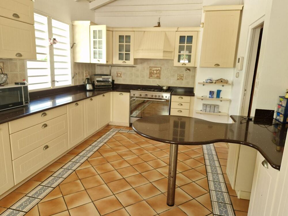 à vendre  Maison Petit-Bourg (97170)
