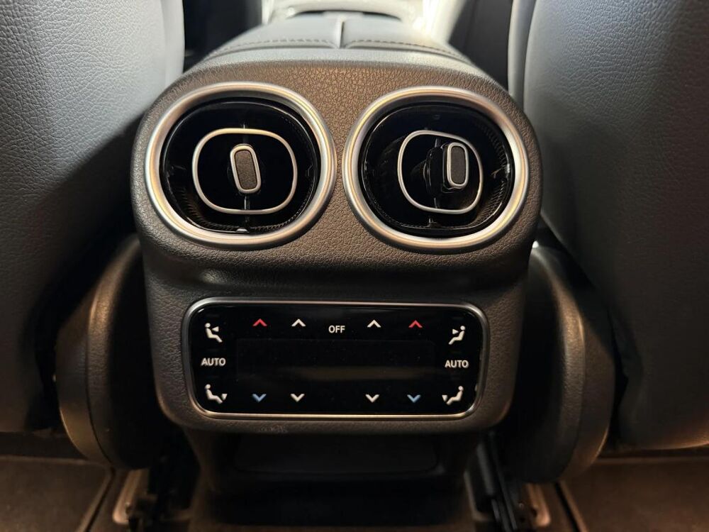 300 2.0 d 16V 333 EQ Power 4MATIC 9G-TRONIC 197 cv Bo&icirc;te auto GL 2024 occasion 17139 Dompierre-sur-Mer