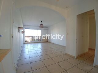Appartement 3 pièces 64 m² · à Avignon · 64 m² · 100 000 €