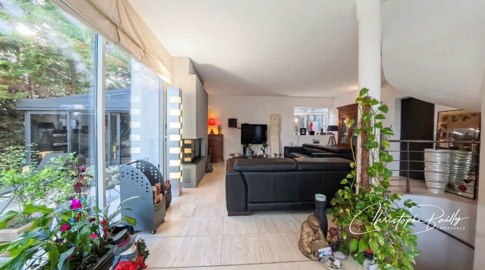 Côte Pavée / Limayrac : maison darchitecte familiale avec piscine, vue dégagée et garage double