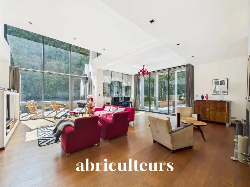 Splendide maison d'architecte dans un écrin de verdure - 317m², piscine et grandes terrasses - Nantes Sud