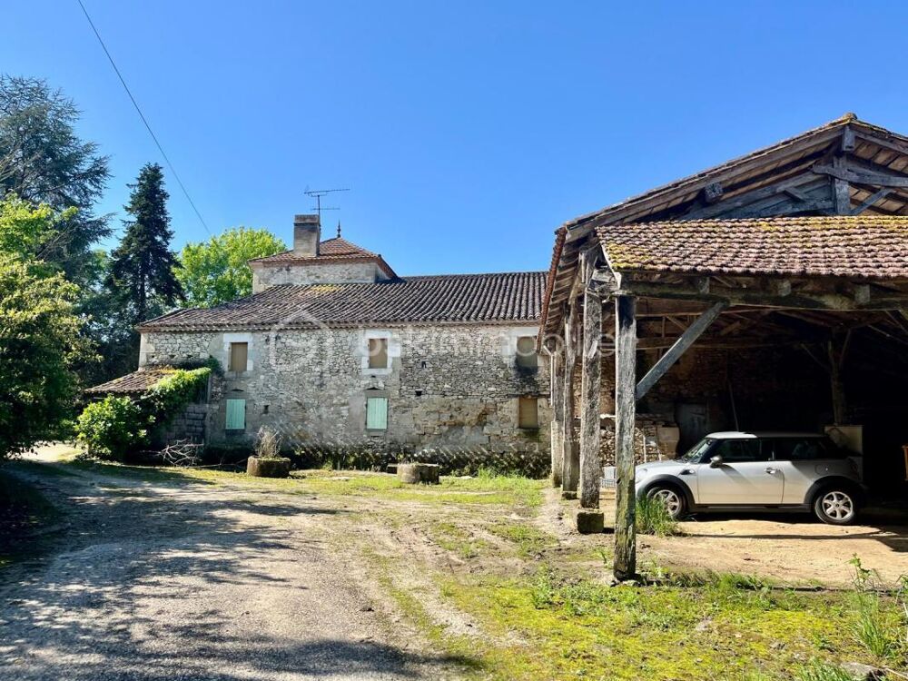 Corps de ferme à Saint Pierre sur Dropt