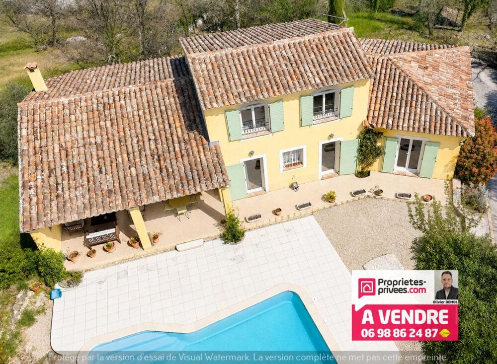 Vente Maison BELLE VILLA RECENTE de 215 m² Hab; 160 m² + 2 PIECES 50 m². CALME ET RESIDENTIEL Fayence