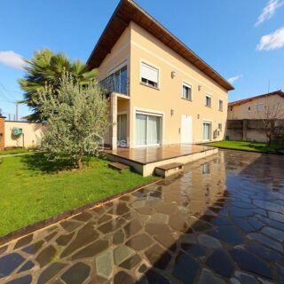  Maison  vendre 6 pices 185 m