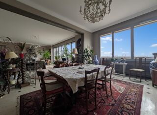  Appartement � vendre 8 pi�ces 310 m�