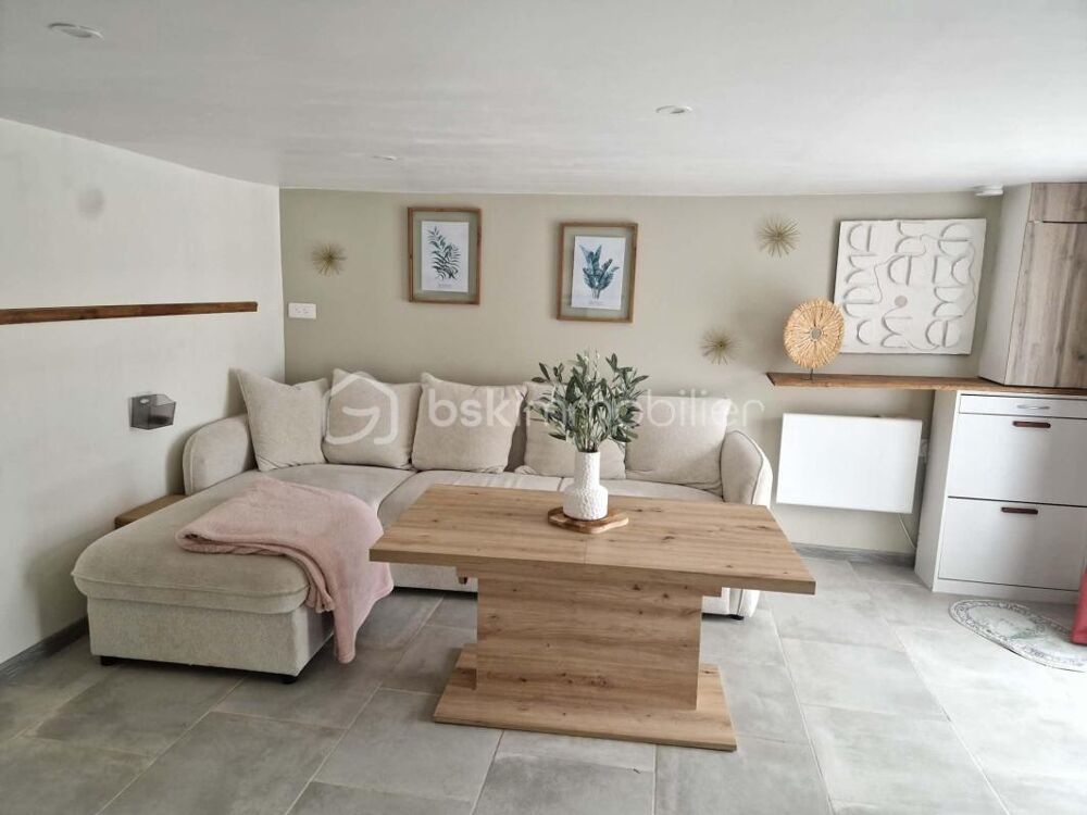 Maison 97 m² avec sous-sol aménagé et terrain  Les Ageux