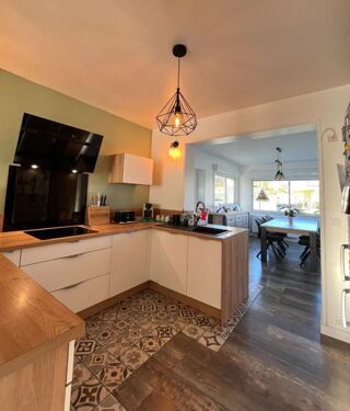  Maison � vendre 6 pi�ces 140 m�