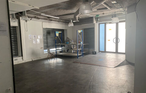 Proche des Grands Boulevards, &agrave; louer spacieuse boutique 9583 75002 Paris