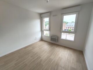  Appartement à louer 1 pièce 19 m²