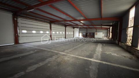   LOCAL D'ACTIVITÉ / ENTREPÔT – 1 500 m² – TERRAIN 6 000 m² – ACCÈS POIDS LOURDS – SAINT-QUENTIN 
