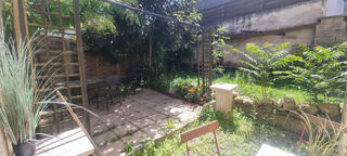  Immeuble � vendre 1 pi�ce 205 m�