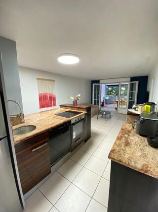  Appartement  vendre 4 pices 74 m