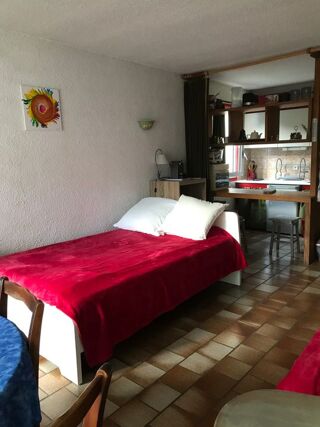  Appartement à louer 1 pièce 32 m²