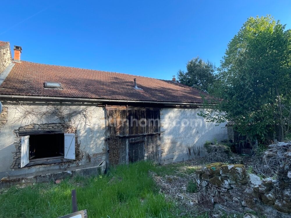 Maison avec vue à finir de rénover avec 13314M2 de terrain
