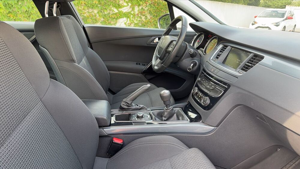 508 I 1.6 e-HDi 115 Style 2013 occasion 30000 Nimes