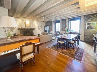  Maison � vendre 12 pi�ces 335 m�