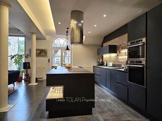  Propriété/château à vendre 10 pièces 380 m²