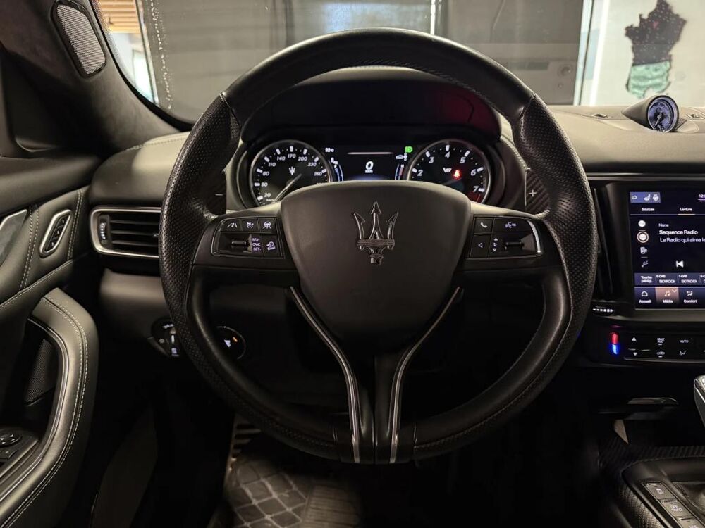 Levante 3.8 Trofeo Q4 580 CV 2022 occasion 74330 Poisy