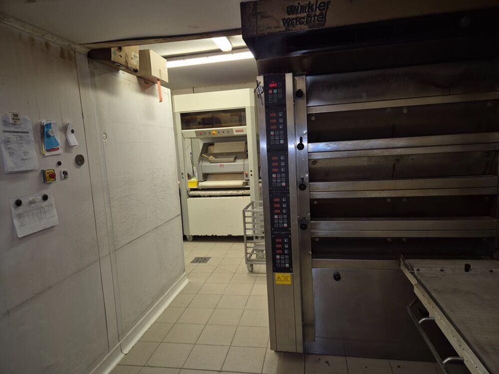 Vente Immeuble Immeuble 220 m2 exploité avec bail commercial Saint claud