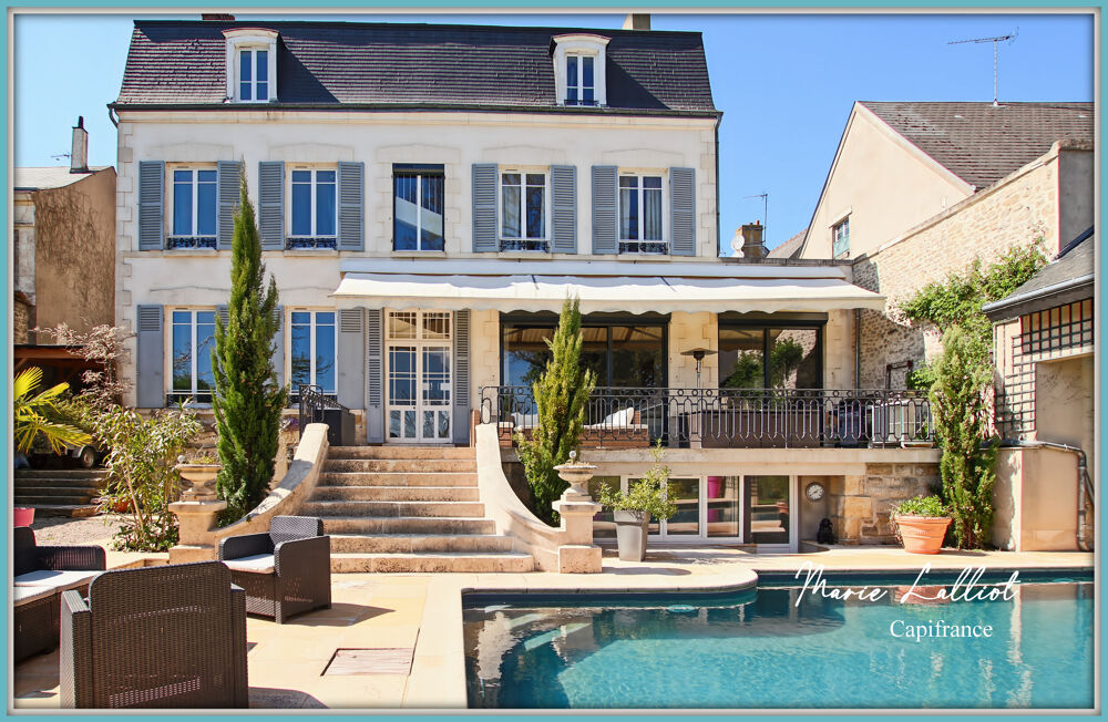Vente Maison Maison à vendre 11 pièces PITHIVIERS (45), 370m², 5 chambres, séjour 45m², piscine, garage, parc arboré de 2500m², sous-sol Pithiviers