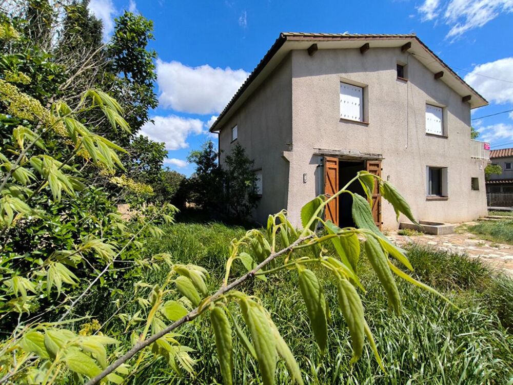 Lézignan Corbières maison familiale 4 faces / 900 m²