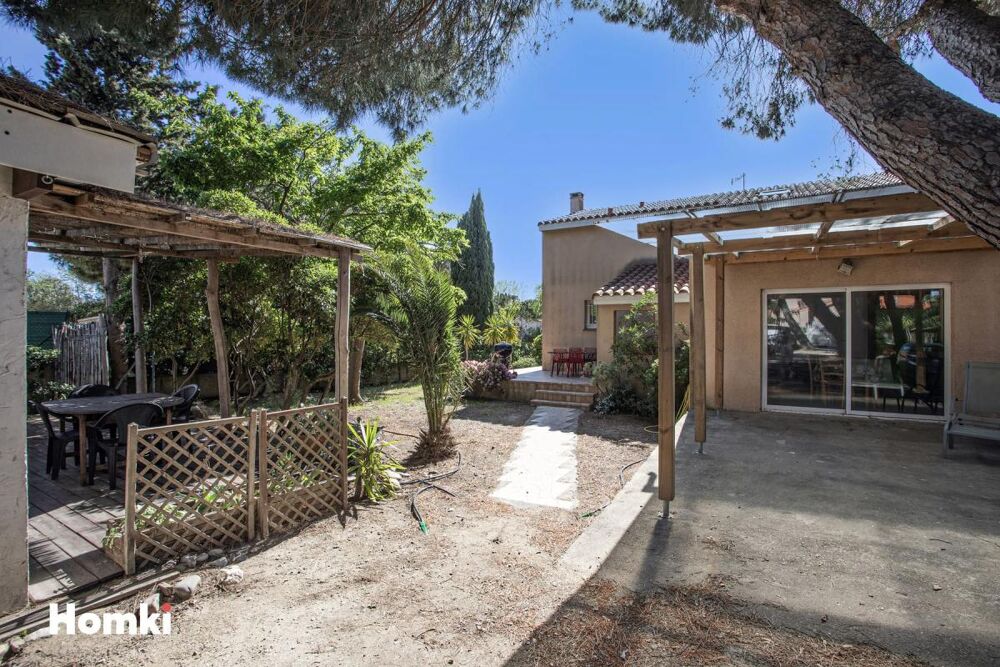 Maison/Villa T9 de 112 m² à Saint-Cyprien 66750