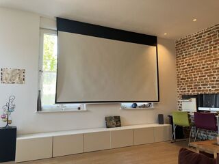  Maison à louer 6 pièces 175 m²