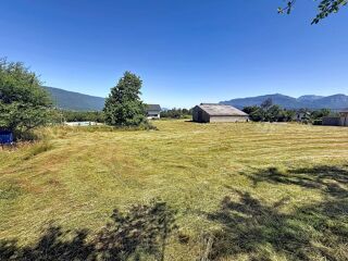  Terrain à vendre 698 m²