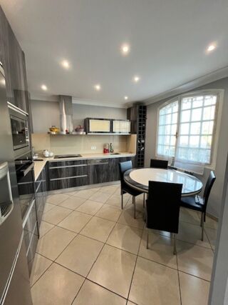  Maison à vendre 6 pièces 180 m²
