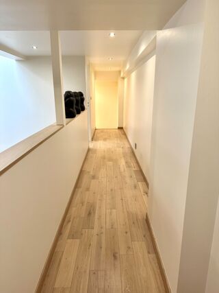  Appartement � vendre 8 pi�ces 300 m�