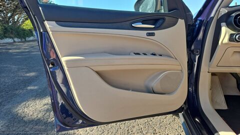 Stelvio 2.2 JTD 210 Q4 AT8 Lusso - Automatique Toit ouvrant 2018 occasion 35400 Saint Malo