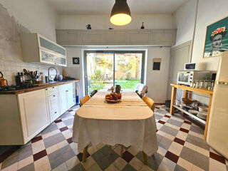  Maison  vendre 7 pices 245 m