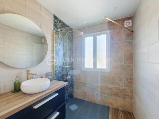 Vente Villa VILLA À PROXIMITÉ DU BRUSC ET DE LA PLAGE DU RAYOLET Six fours les plages