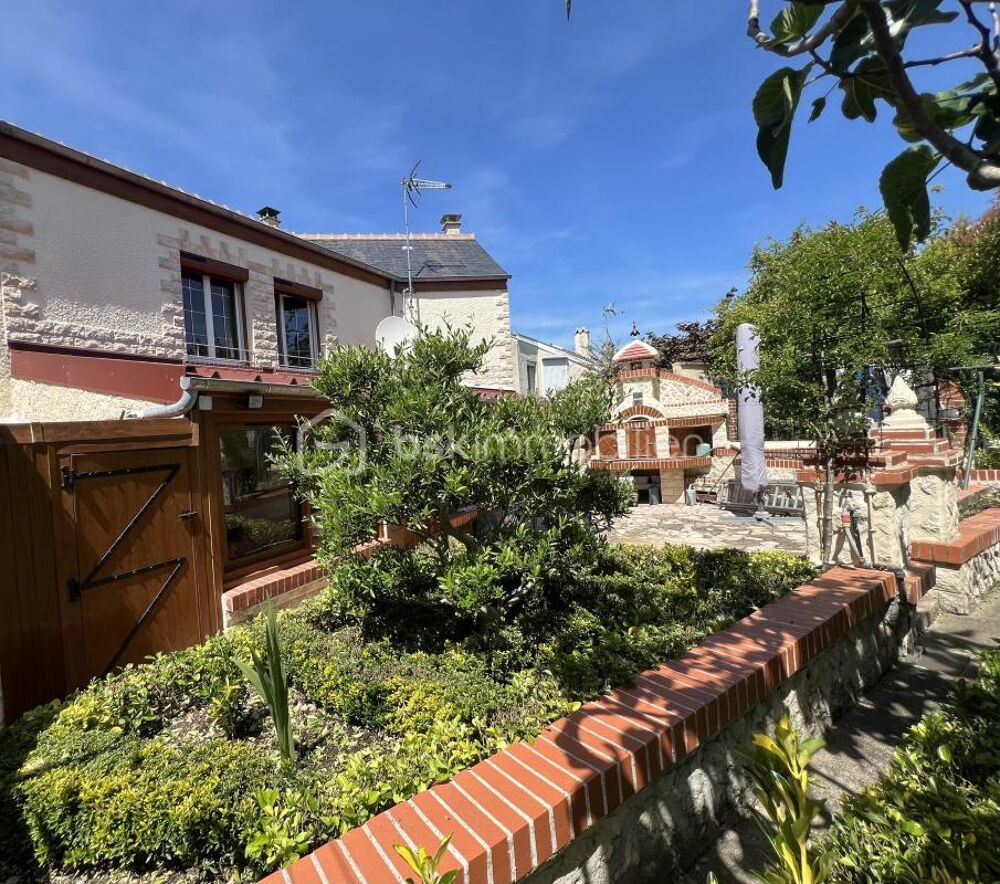 Maison 6 pièces 113 m² · à La Chapelle Saint Mesmin · 113 m² · 212 000 €
