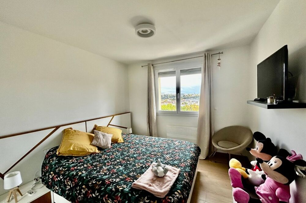 Vente Appartement 69009 MONTRIBLOUD - LYON - APPARTEMENT DE 3 PIECES - PARKING - BALCON - VUE DEGAGEE Lyon 9