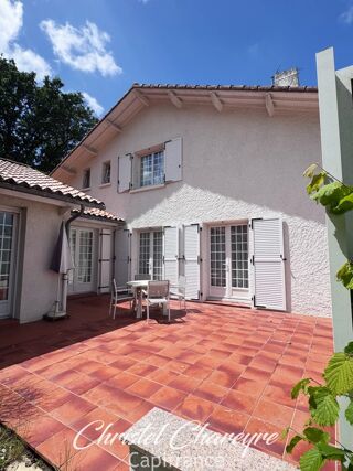  Maison à vendre 8 pièces 196 m²